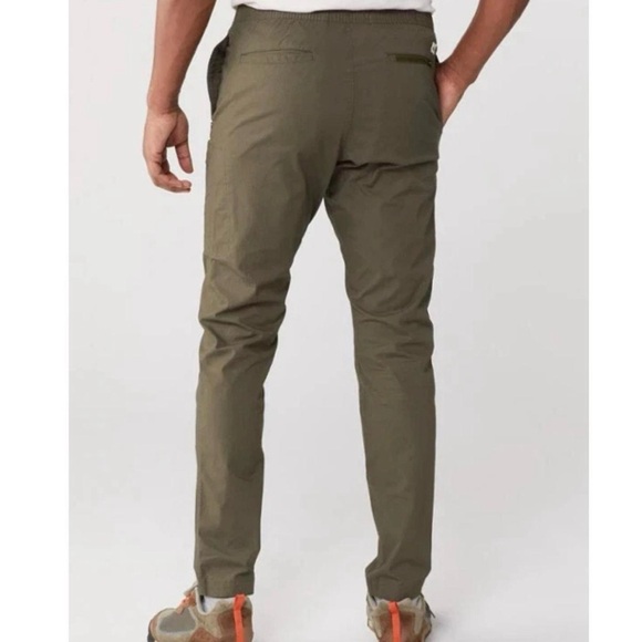 vuori ripstop army green cargo joggers - Picture 7 of 13
